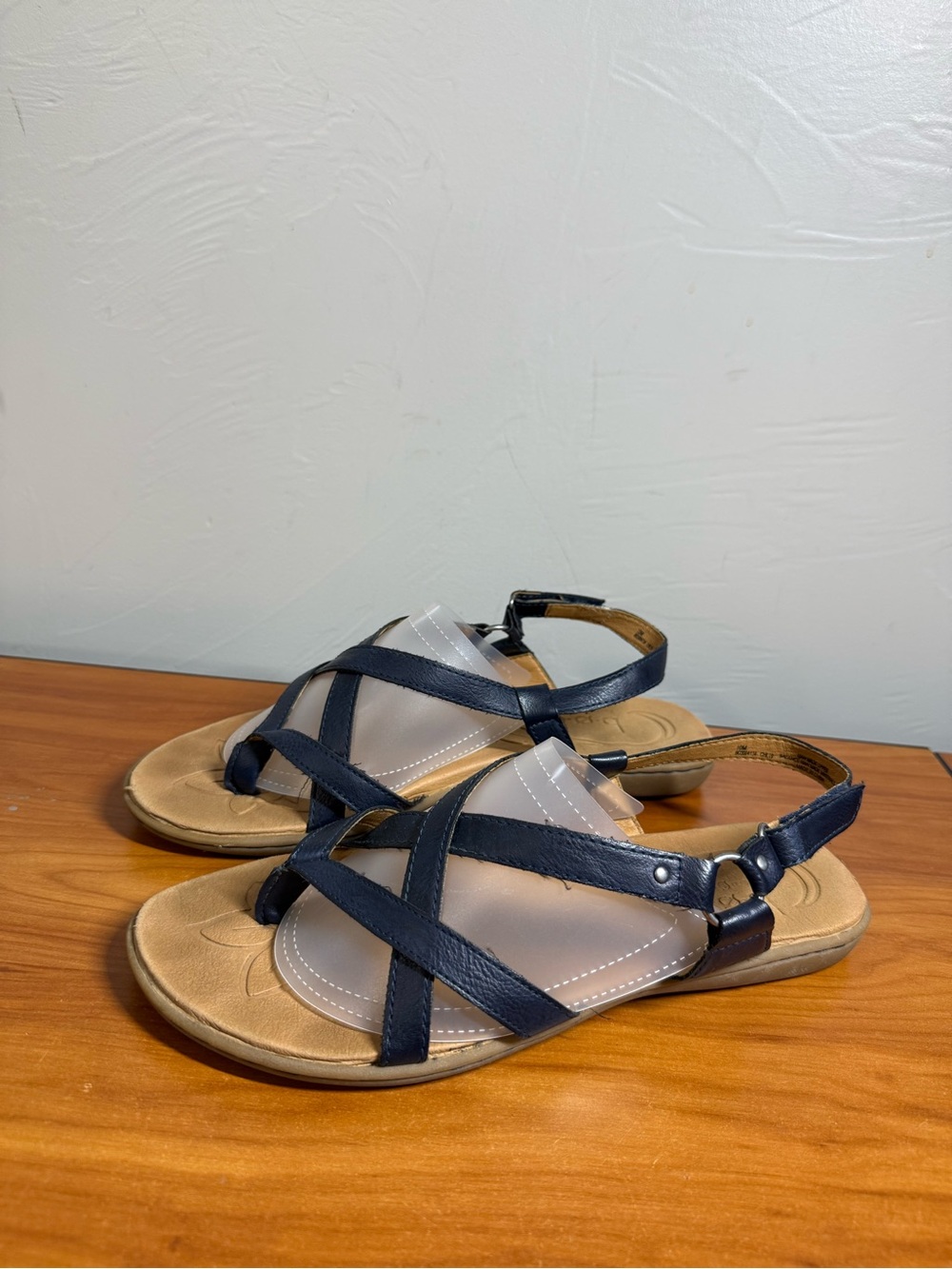 B.O.C. Navy Blue Strappy Sandal Slingback Flat Casual Faux Leather 10M
